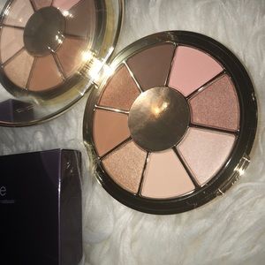 Tarte | Be you. Naturally. Eyeshadow palette